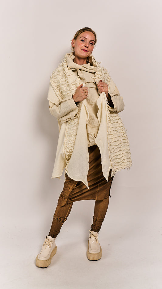 Rundholz DIP Shawl Ivory