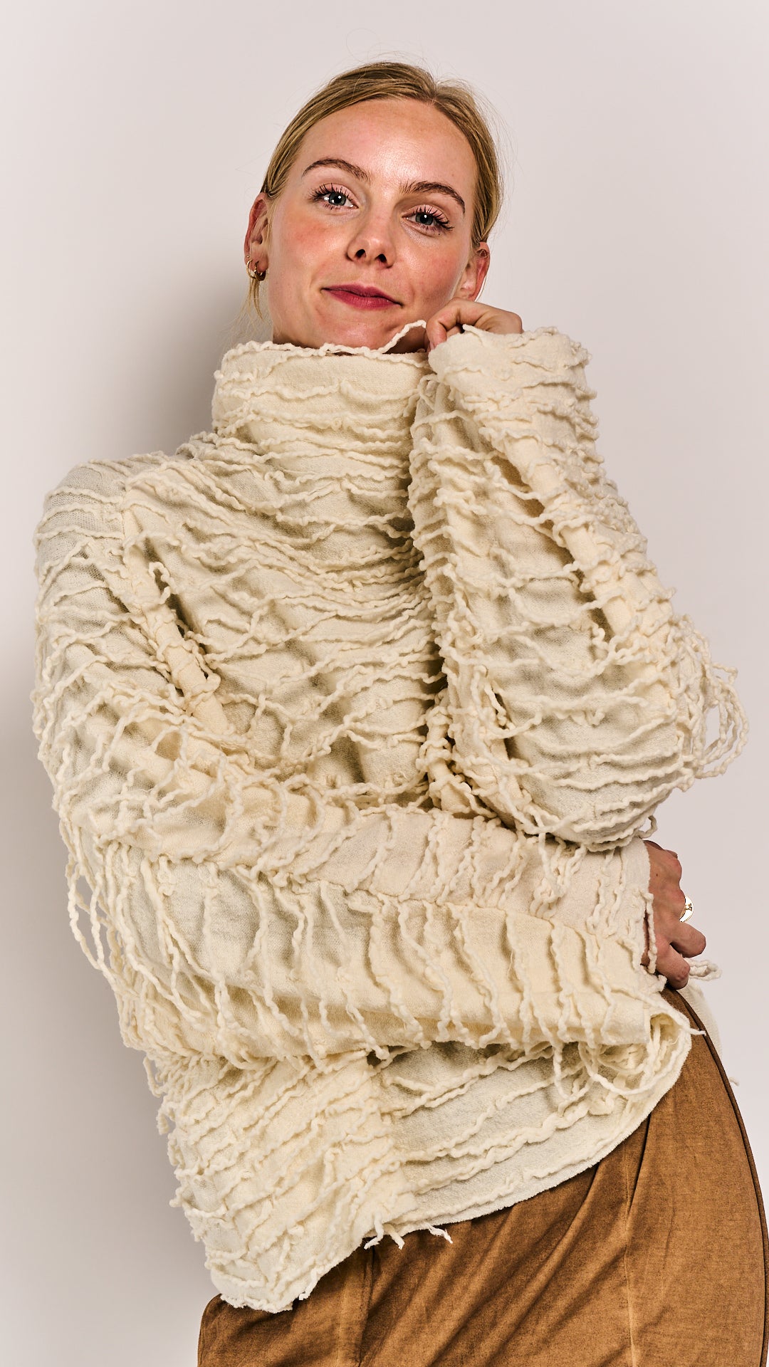 Rundholz DIP Pullover Ivory