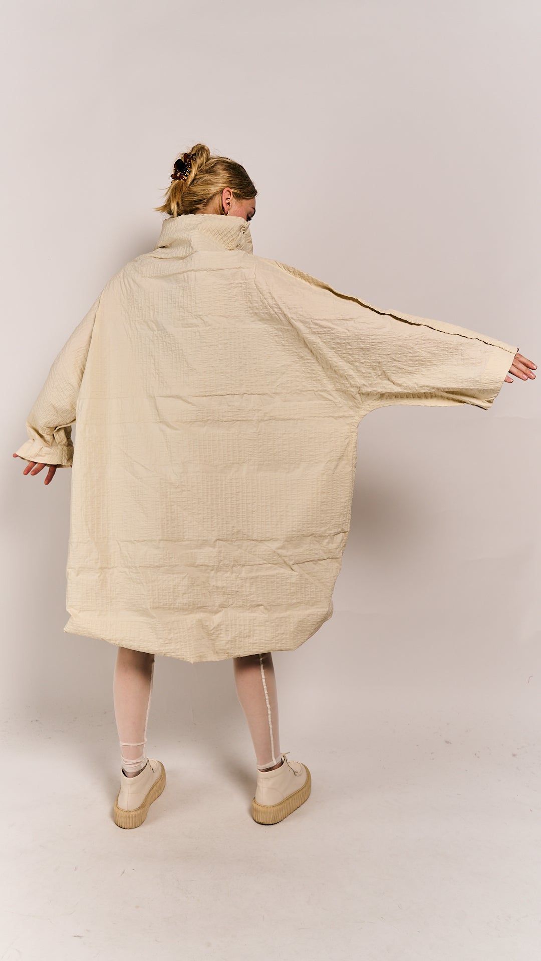 Rundholz DIP Dress Ivory 3D Optic