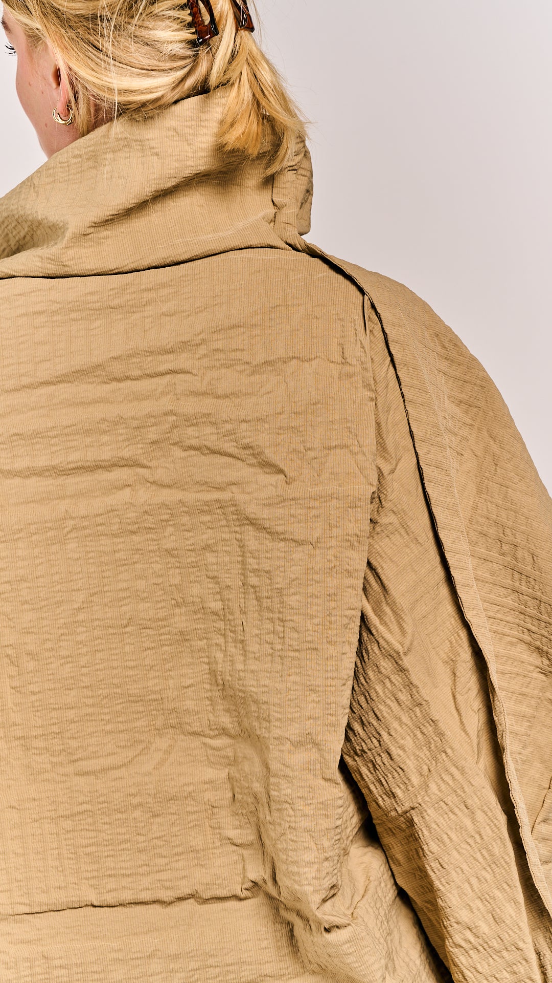 Rundholz DIP Pullover Clay 3D Optic
