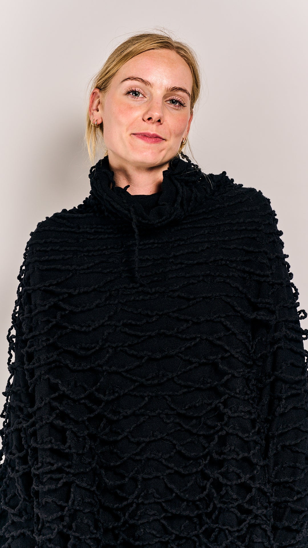 Rundholz DIP Pullover Black