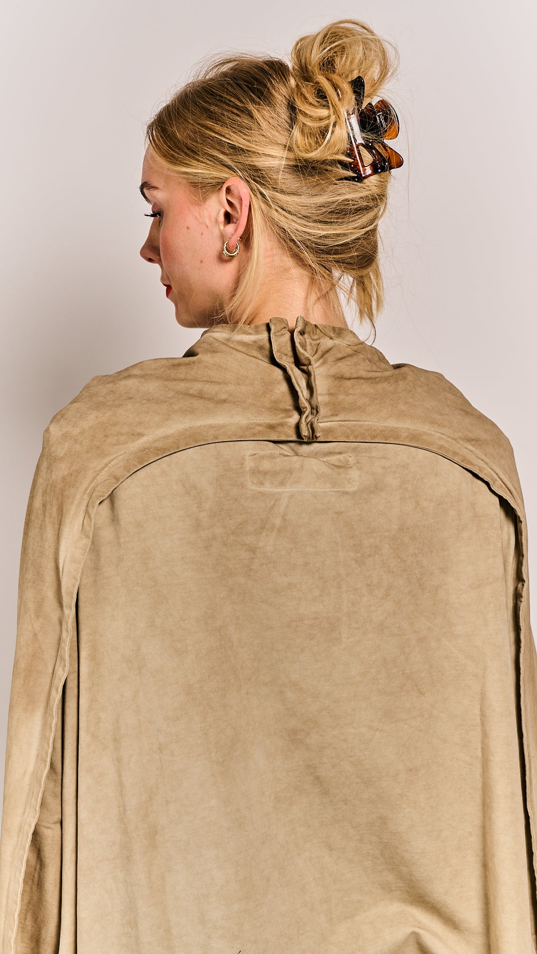 Rundholz DIP Pullover Clay Cloud