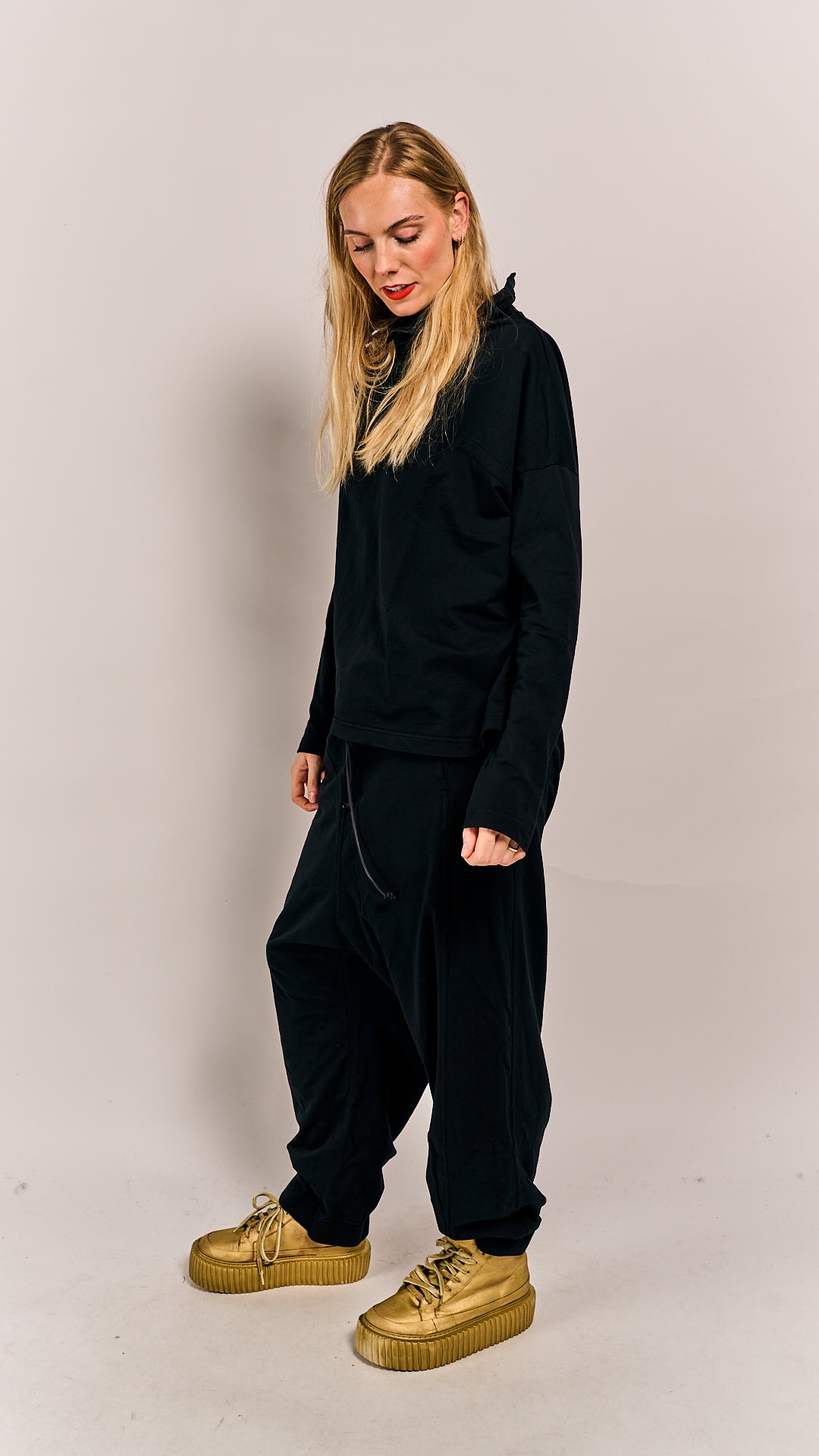 Rundholz DIP Shirt Black