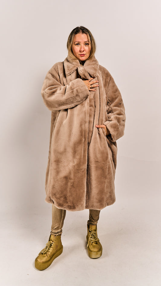Rundholz Black Label Coat Sand