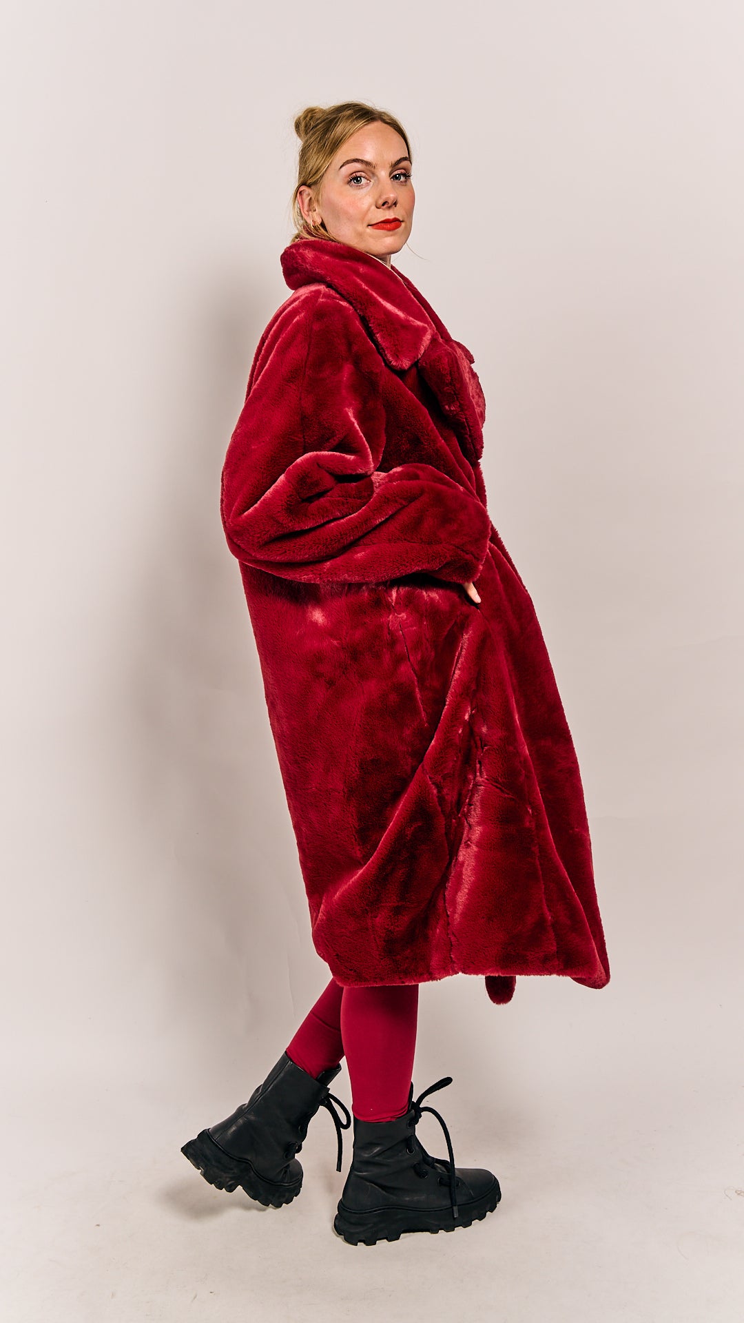 Rundholz Black Label Coat Lava