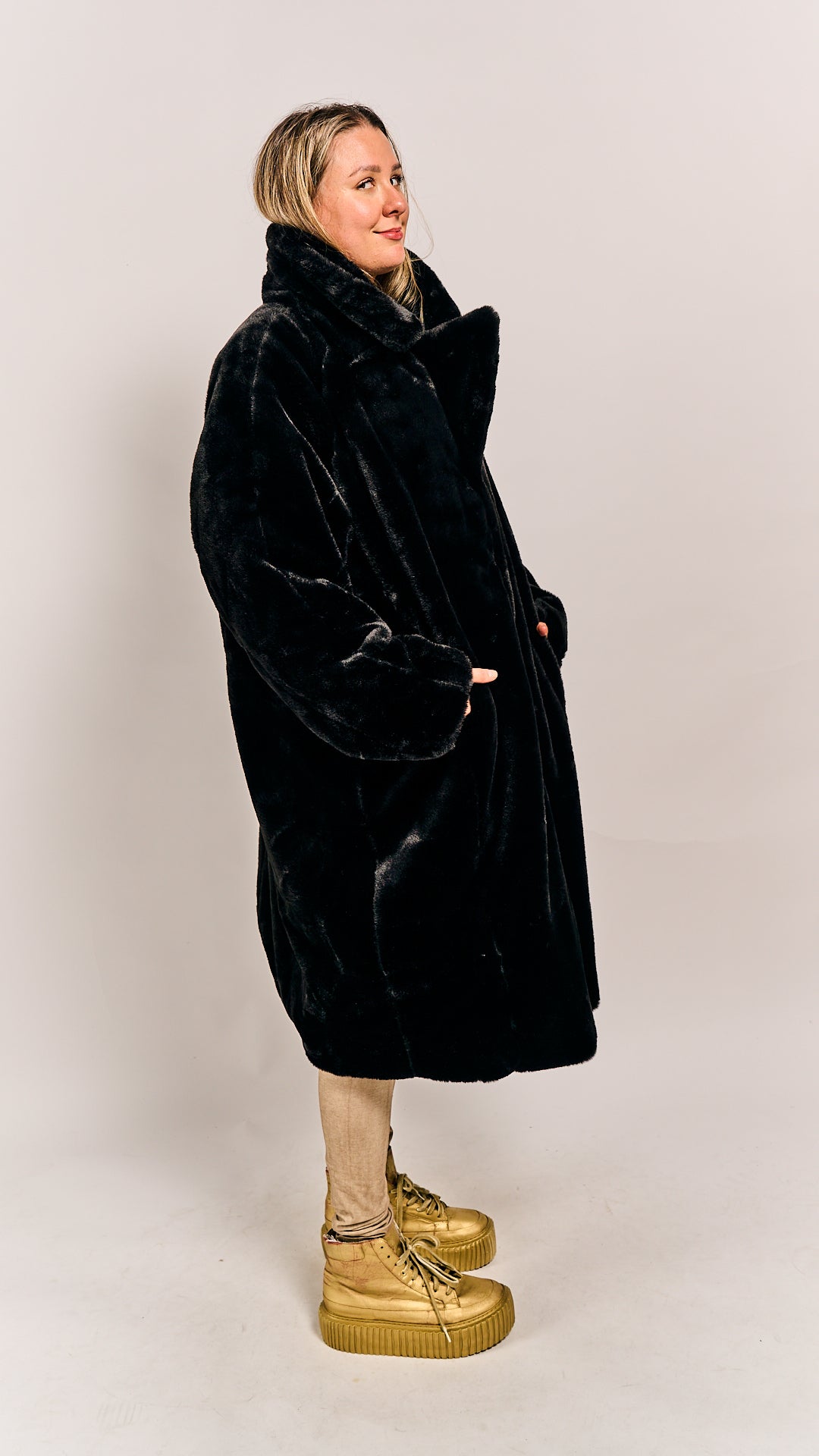 Rundholz Black Label Coat Black