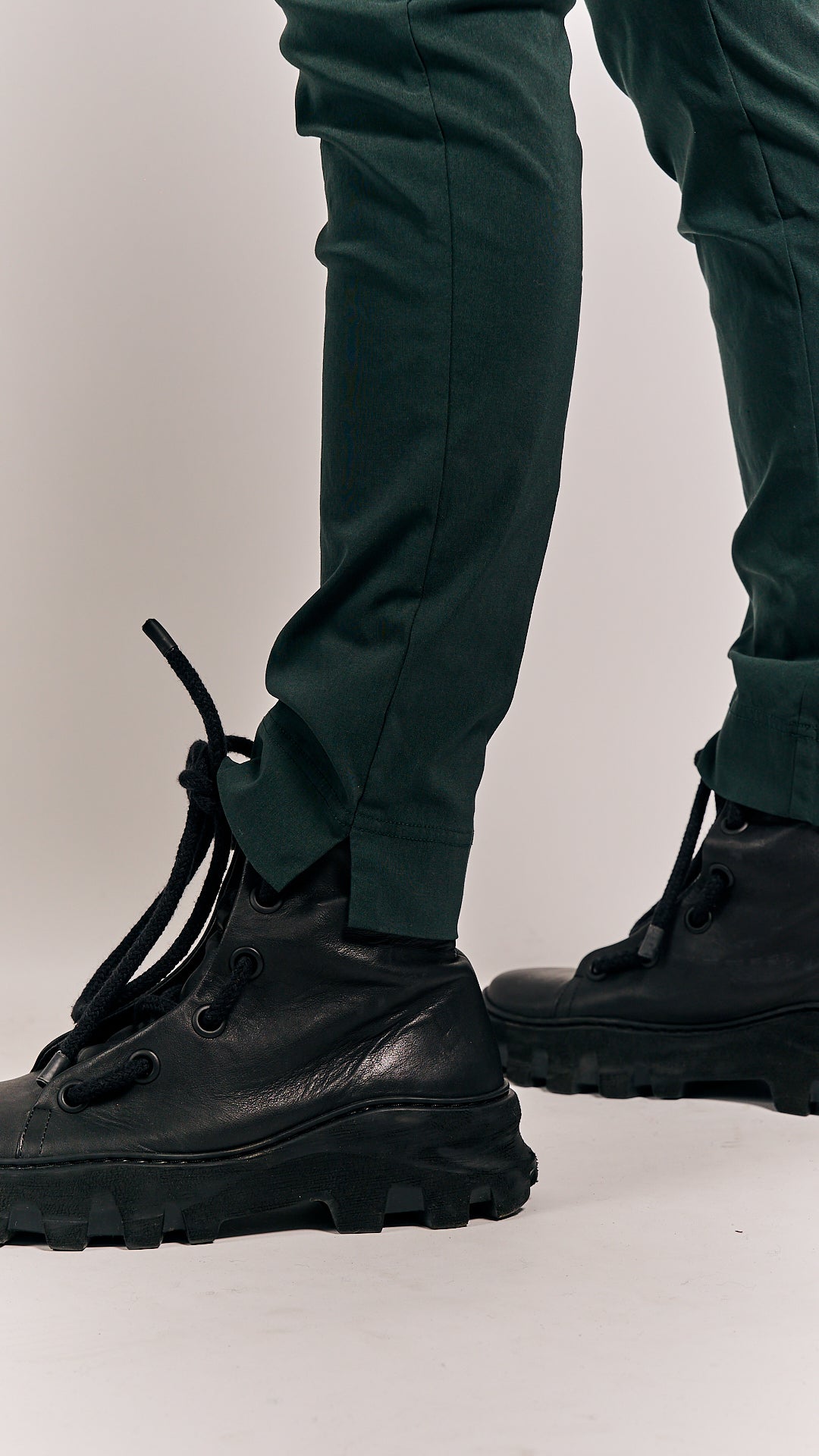 Rundholz Black Label Trousers Forest