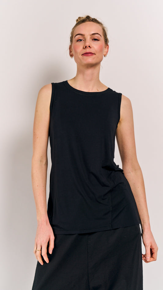 Rundholz Mainline Top Black