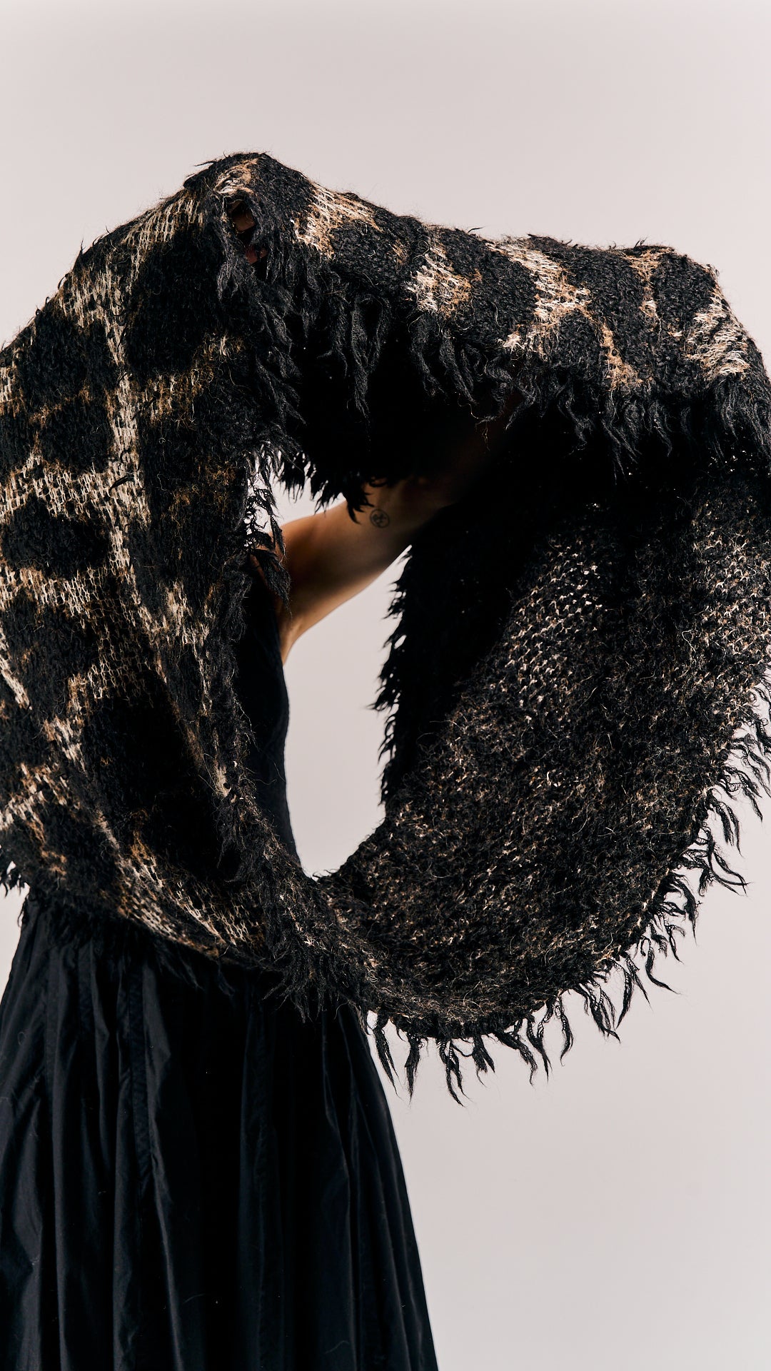Rundholz Mainline Shawl Leo Jacquard