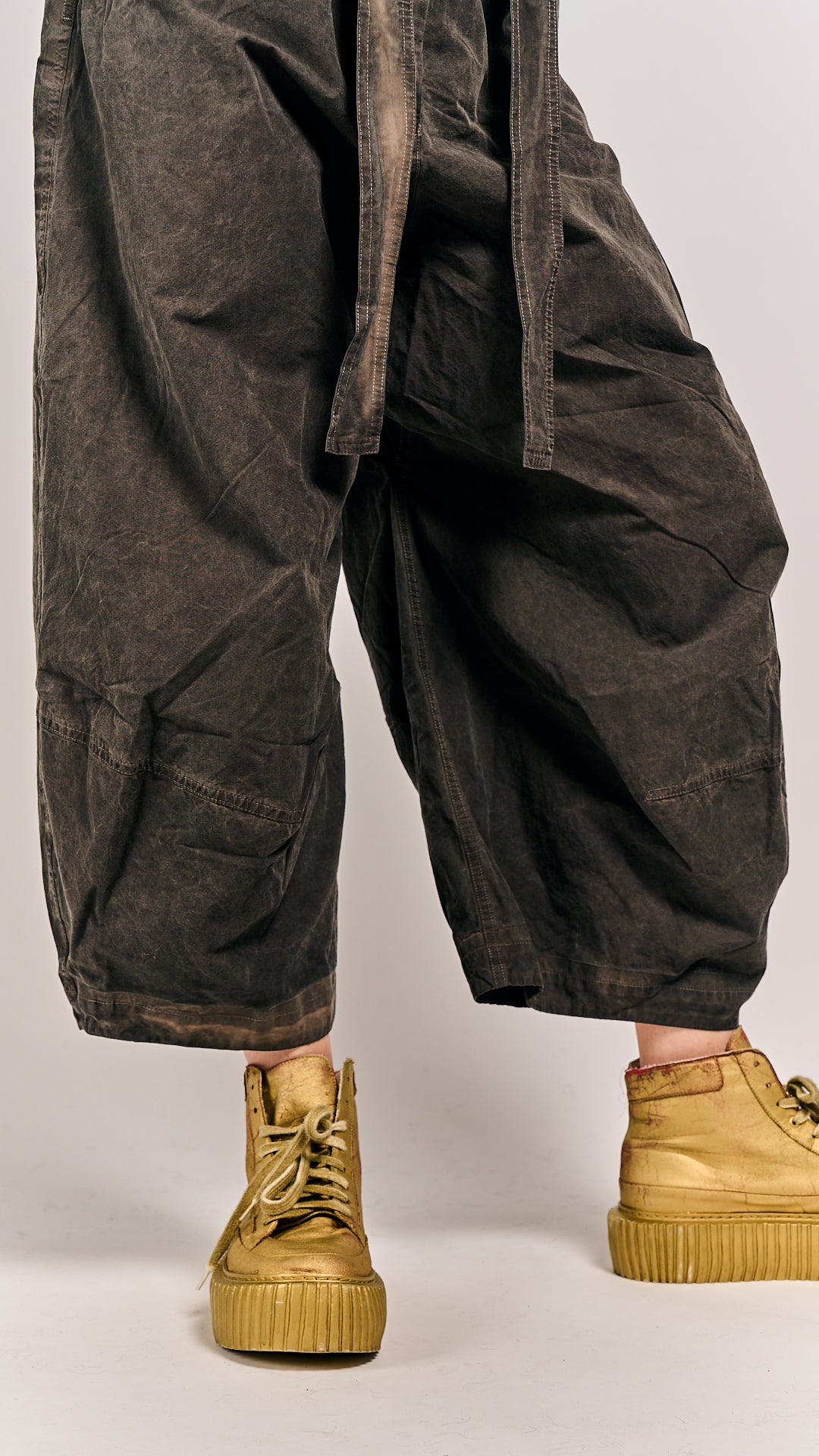 Rundholz DIP Trousers Black Cloud