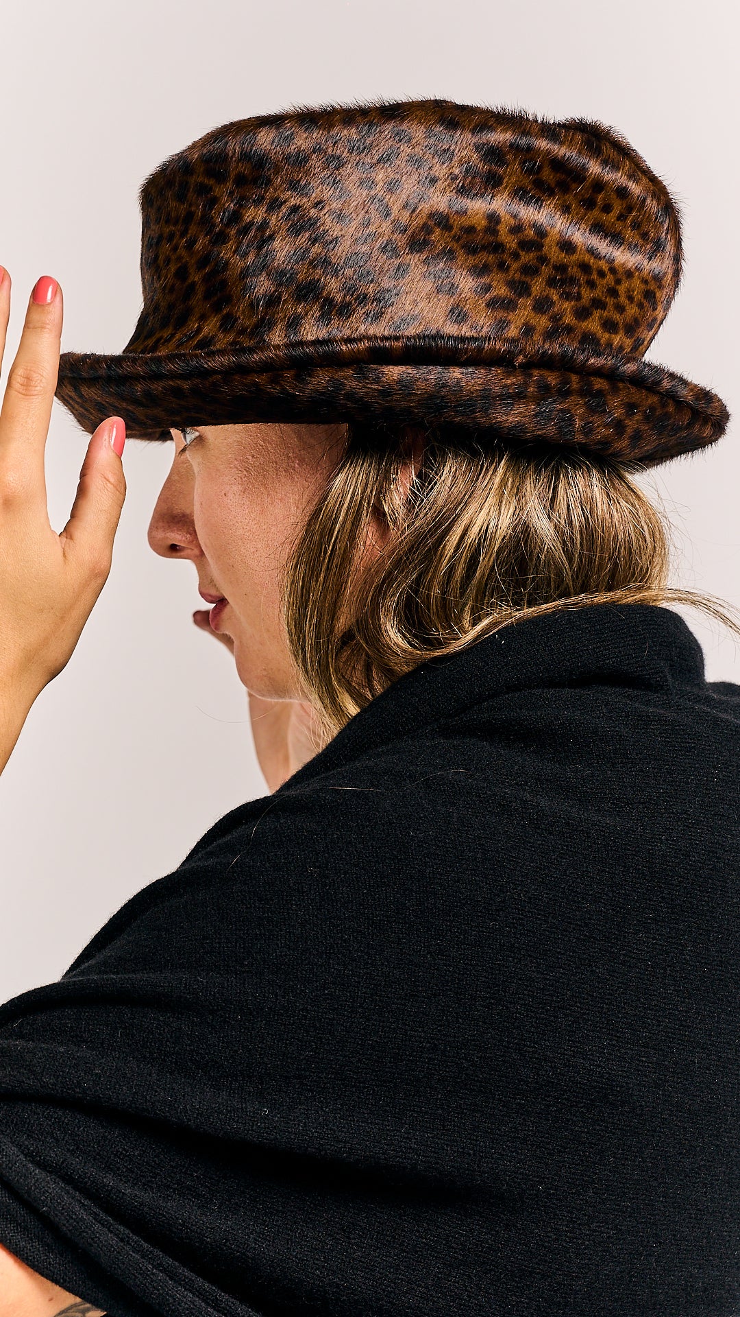 Rundholz Mainline Hat Leo Dark
