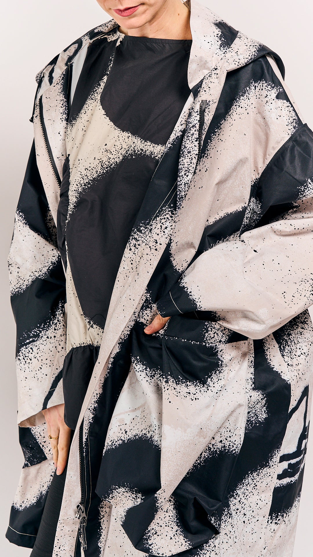 Rundholz Mainline Coat Black Print