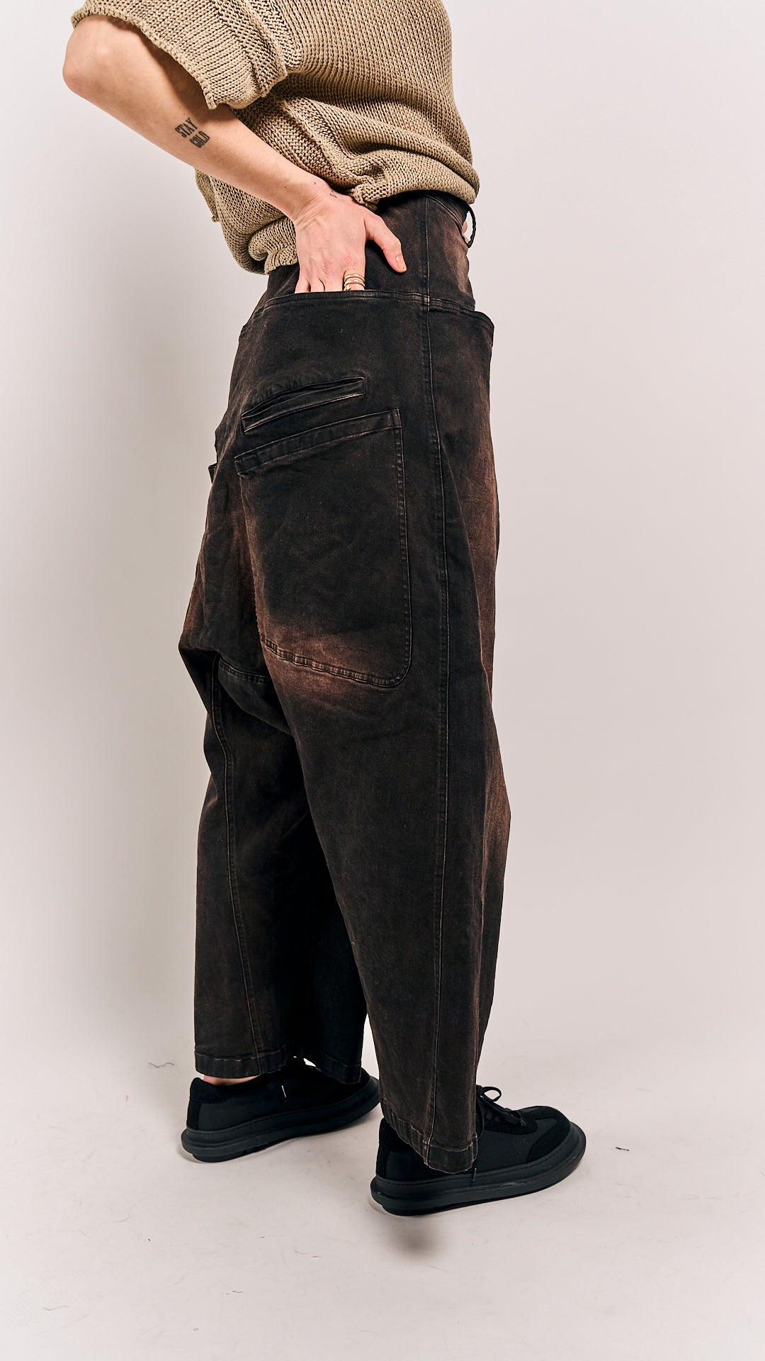 Rundholz DIP Jeans Brown Dye size Medium