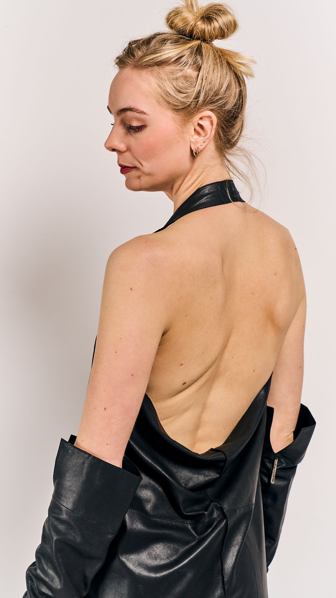 Van Der Wilt Halter Dress Black 9017
