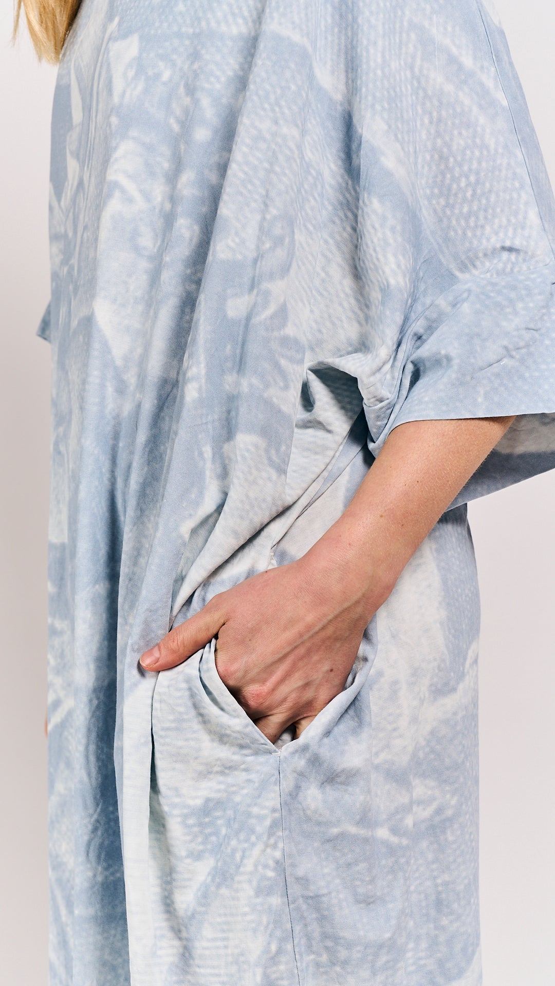 Rundholz DIP Dress Sky Print