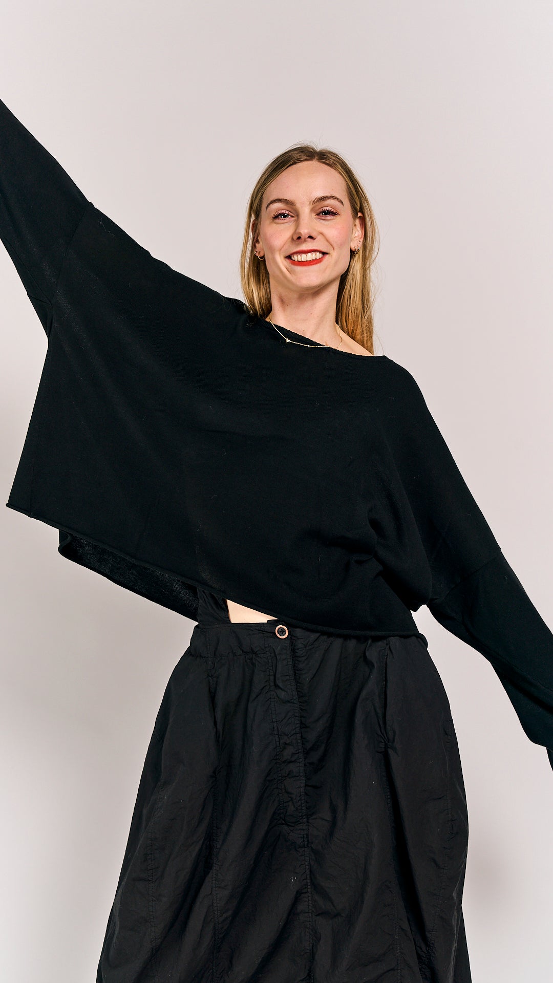 Rundholz DIP Pullover Black Gloss