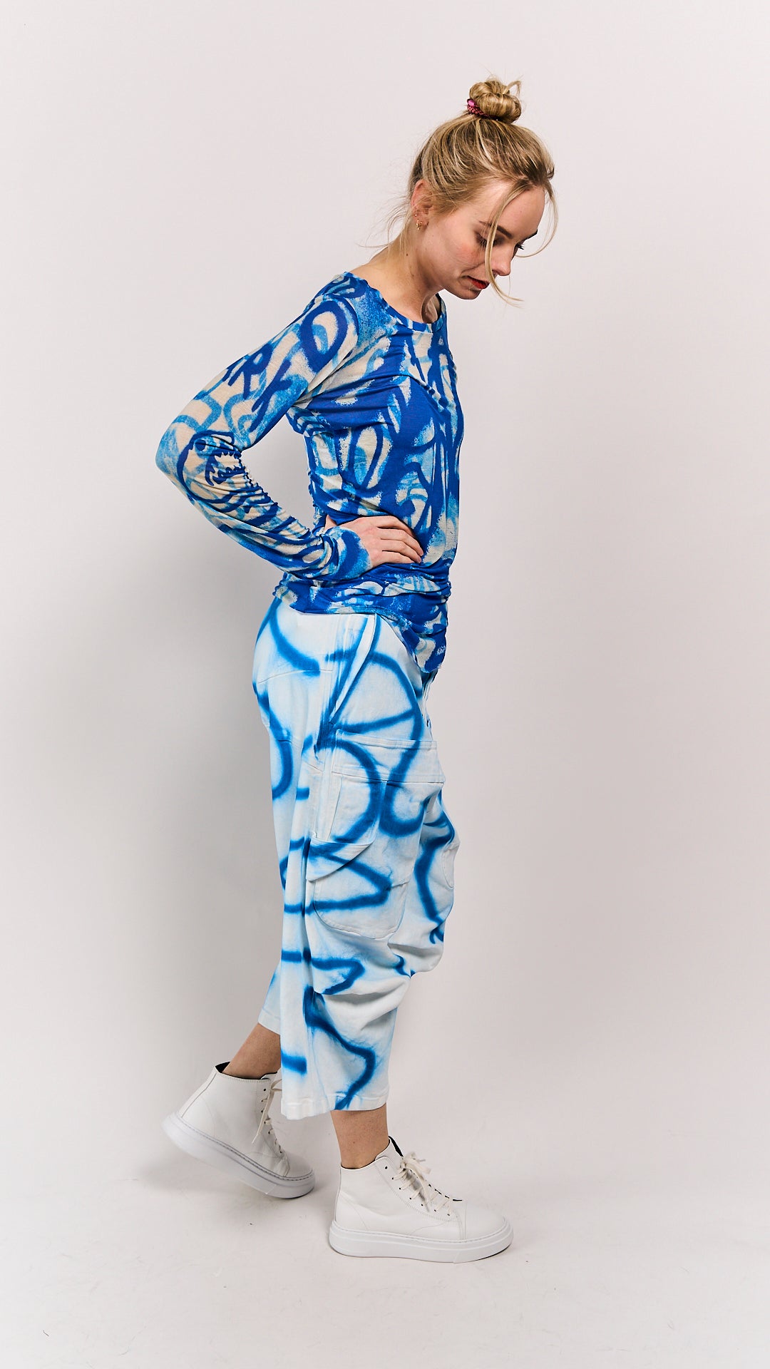 Rundholz Mainline Trousers Graffiti Electric size Extra Small