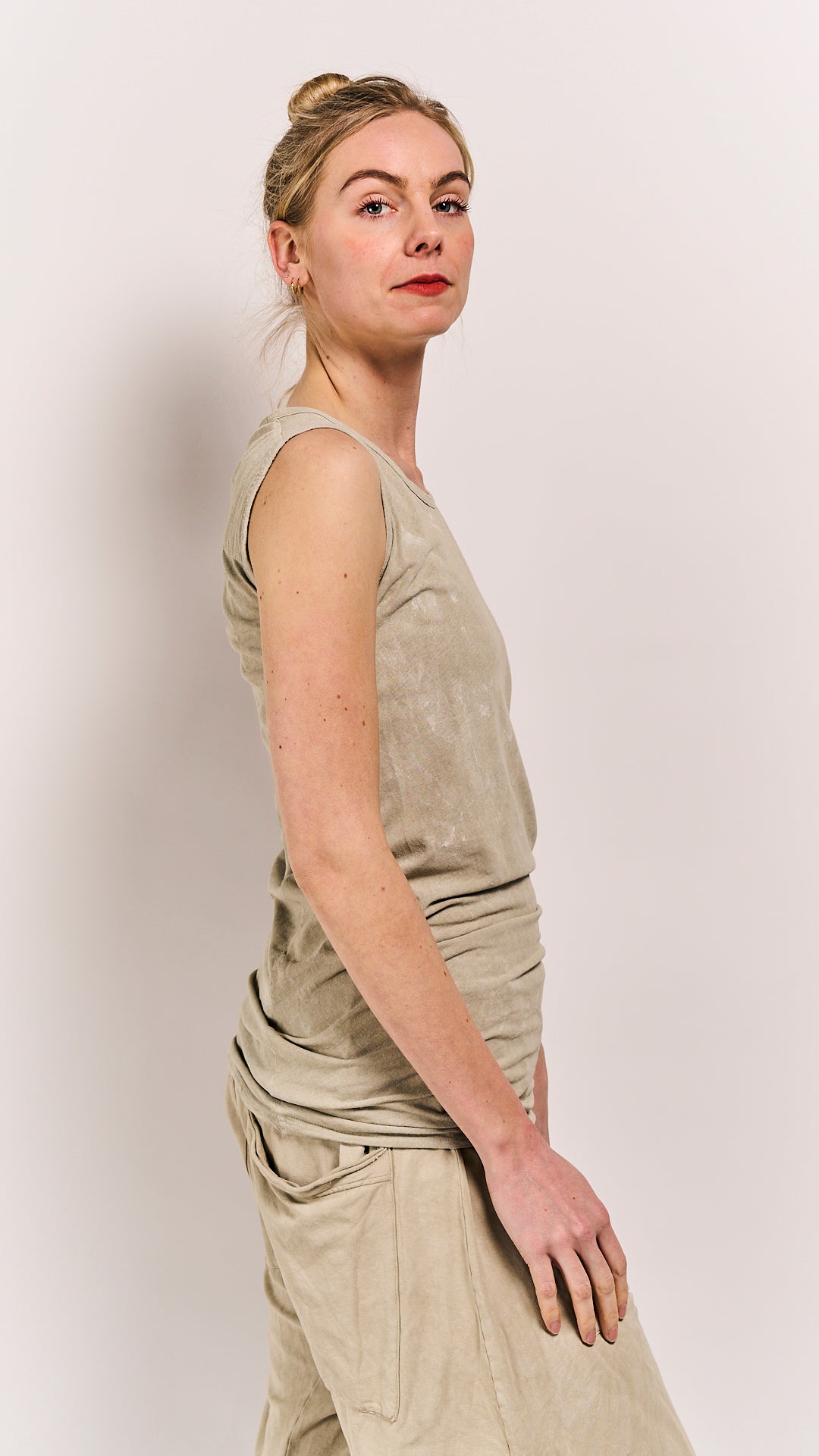 Rundholz DIP Top Linen Fog