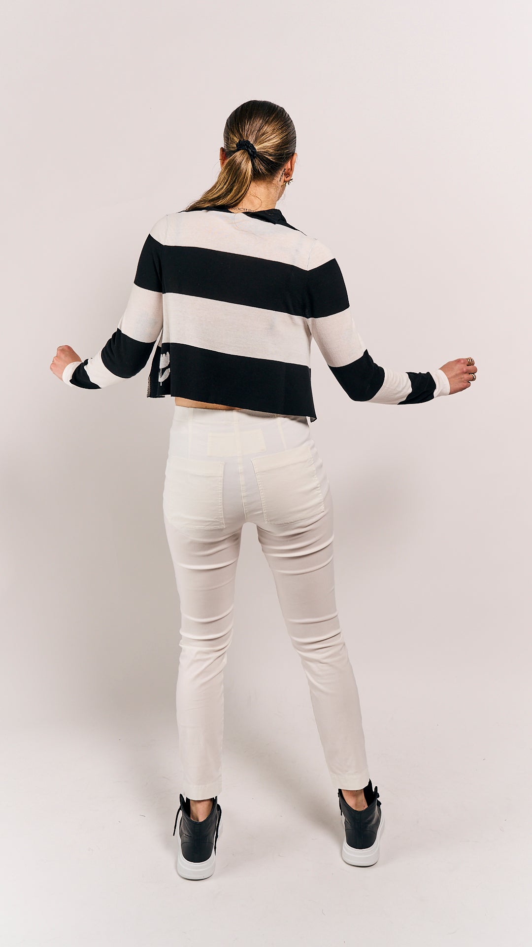 Rundholz Black Label Cardigan Black Offwhite Stripe
