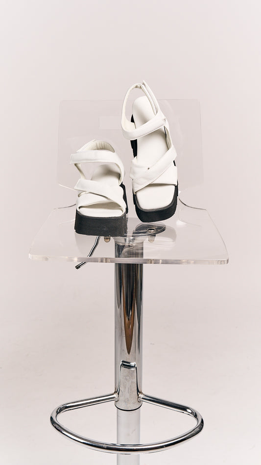 Puro Secret Shoes Twist & Shout White