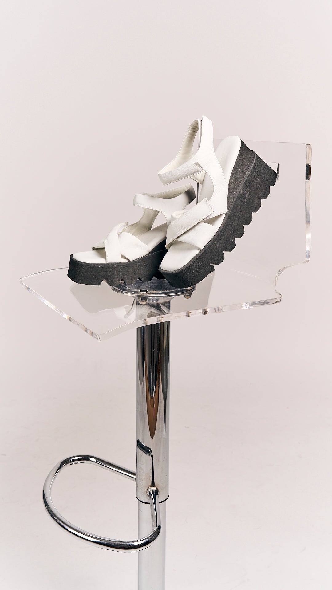 Puro Secret Shoes Twist & Shout White