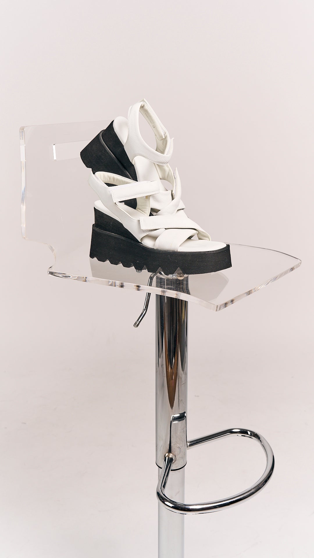 Puro Secret Shoes Twist & Shout White