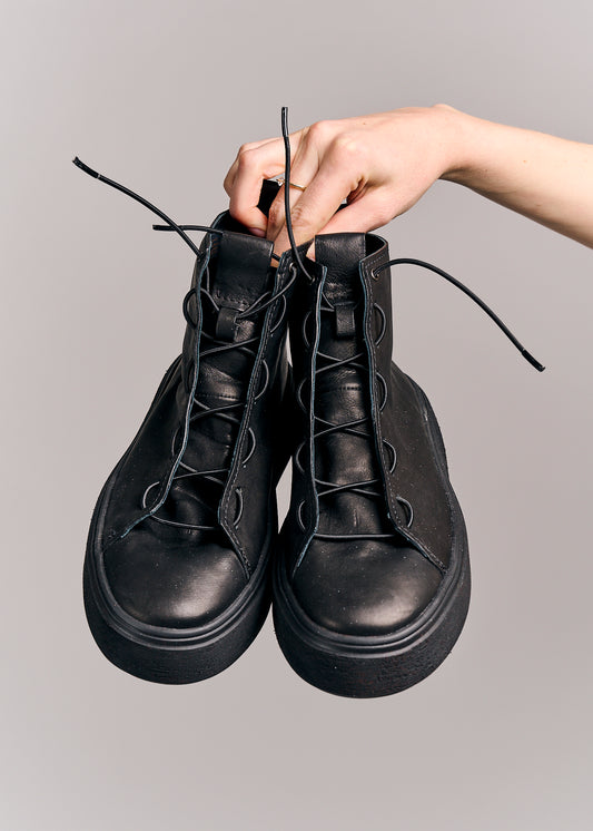 Puro Leather Sneakers In Focus Black